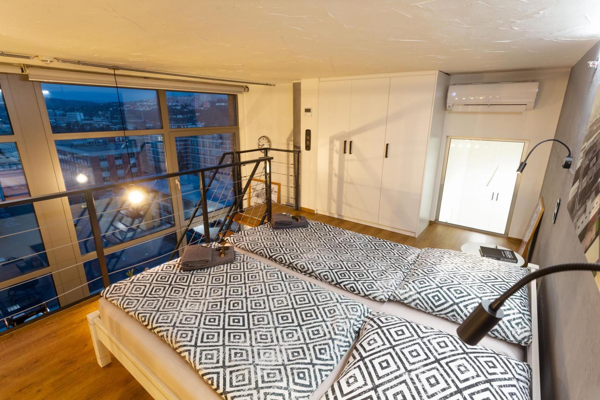 View Skyscraper Bata - Loft Xl Apartment Zlin Exterior photo